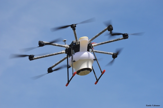 TPU Quadcopter Uav M4E-1 農業用ペスティシッドを噴霧する無人機